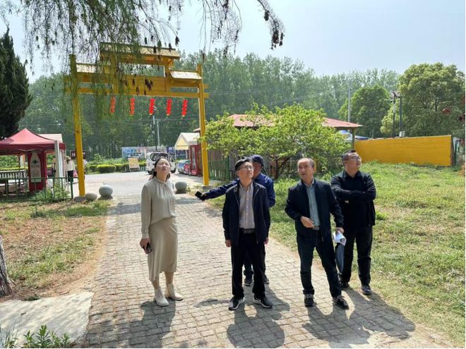 文体旅局开展“五一”节前安全生产工作专项检查开元棋牌app强化隐患排查 护航市场安全｜区(图2)