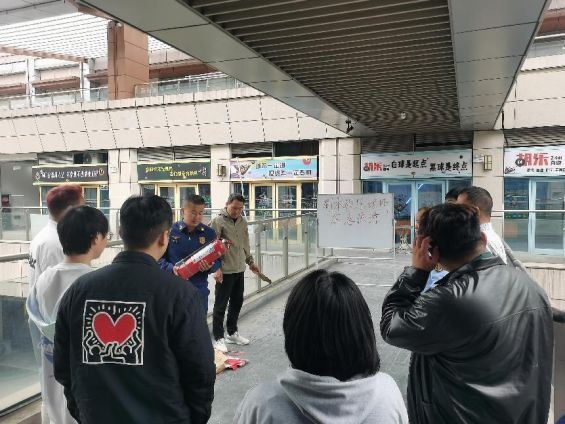 文体旅局开展“五一”节前安全生产工作专项检查开元棋牌app强化隐患排查 护航市场安全｜区(图6)